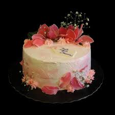 Allinterno viene posizionata una spugna imbevuta d'acqua per far durare i. Deliziosi Auguri A Giovanna Via Dei Golosi