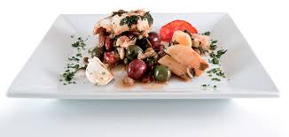 B capperi, sale, pepe, olio evo, 400 g pelati, 1 cucchiaio colmo di passato di pomodoro. Stoccafisso Alla Messinese Cantine Nicosia Cantine Nicosia