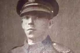 Read the incredible story of WWI hero Denis Sullivan awarded two military  medals