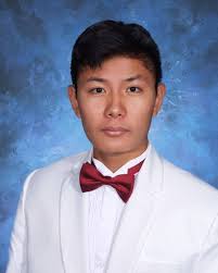 Congratulations to Lucas Chu '19, chosen as the recipient of a National  Merit New York Life Family Scholarship sponsored by the New York Life  Foundation! Read more:  https://www.fordhamprep.org/page.cfm?p=4646&newsid=1447