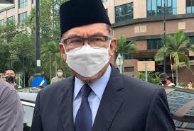 Jun 09, 2021 · 10.37 pagi: Menghadap Yang Di Pertuan Agong Pembentukan Kerajaan Baharu Tidak Dibangkitkan Anwar Ibrahim Suara Perak