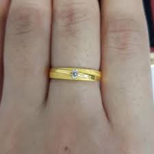 Secara terminologi artinya pemberian wajib dari calon suami kepada calon istri sebagai ketulusan hati calon suami untuk menimbulkan rasa cinta kasih bagi sang istri kepada calon suami. Jual Cincin Emas Asli Kadar 875 Model Cincin Kawin 2 Gram Jakarta Selatan Darleroy518 Tokopedia