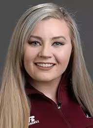 Courtney Head's Instagram, Twitter & Facebook