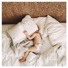 Repos Dominical Repit Parental Bed Pillows Pillows Bed