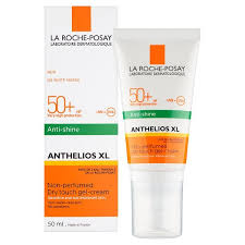 Sunscreen for oily skin should have the advantages of sunblock, which won't irritate your skin, but come in a thinner formula that dries to a powder. La Roche Posay Anthelios Anti Shine Sun Cream Spf50 50ml Superdrug