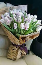 Pin By Nikhazy Erika On Guller Laleler Ve Cicekler Tulips Flowers Beautiful Flower Arrangements Beautiful Flowers
