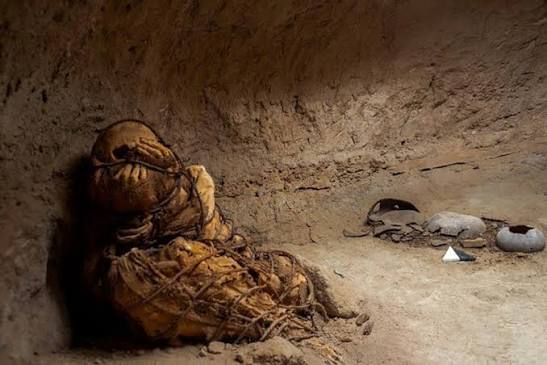 Archaeologists Discover 800-year-old Rope-bound Mummy in Peru | Ancient  Origins