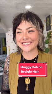 The cutest little textured bob 🥺🫶🏻 #shag #shaghaircut #alttiktok  #queerstylist #bangswithbenefits #shorthair #razorcutspecialist #razorcut  #razorcuttingclass #altstylist #studiogroovesalon #bob ...