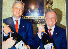 Stiri extrasport • joi, 14 mai 2020. La Multi Ani Ion Iliescu Adrian NÄƒstase