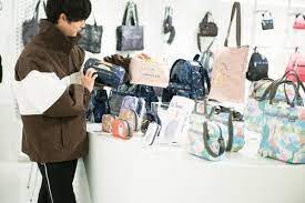 声優 梅原裕一郎が着こなす 星の王子さま コレクション レスポートサック lesportsac 公式ショップブログ 梅原裕一郎 声優 梅原 声優