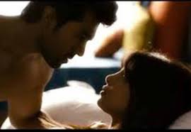 Priyanka and Ram Charans hot scene in Zanjeer