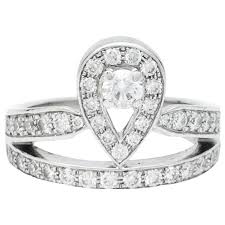 Inspired by the jewellery pieces made for the famous empress, this range combines rings, bracelets and. Chaumet Ring Josephine In White Gold And Diamonds Ref 153346 Joli Closet
