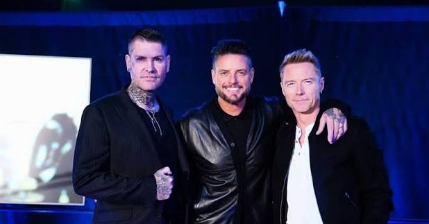Upcoming100 This New Year's Eve, international music star Ronan Keating invites audiences to enjoy an evening of songs and celebration as he hosts Ronan & Friends: A New Year's Eve Party, airing