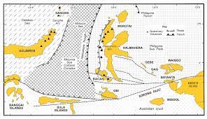 Other arcs are the north sulawesi, bordering the celebes sea on the south, the sangihe, between the celebes basin and the molucca sea, the in the lesser antilles arc, over 80% of the volcanics produced were deposited in the adjacent seas, but the distribution and the relative proportion of ash. Les Arcs Des Sangihe Et De Halmahera