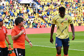 Born 1 april 1991) is a colombian professional footballer who plays as a striker for italian club atalanta and the colombia. Duvan Zapata Blesse Sport Business Mag