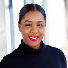 Kristina Willis's Instagram, Twitter & Facebook