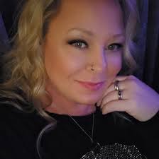 How to pick out ripe cantaloupe?