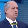 Ciro gomes é vaiado por manifestantes e desce do palanque pra tentar bater neles ehauehue. 1