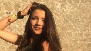 Attenzione però che scegliere taglia e modello non è. Viterbo Dimessa Da Ospedale Ragazza Di 16 Anni Trovata Morta Nel Suo Letto La Repubblica