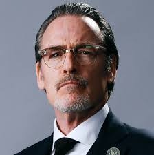 Steven Bubb's Instagram, Twitter & Facebook