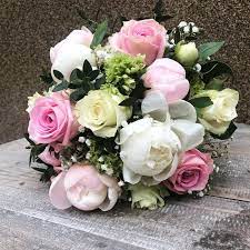 We did not find results for: Brautstrauss Mai Brautstrauss Blumenschmuck Hochzeit Brautstrausse