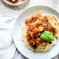 Spaghetti Mit Jackfruit Bolognese Veganes Rezept Auf 100affen De Rezept Rezepte Bolognese Jackfruit Rezepte