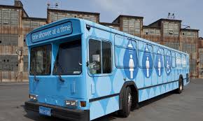 Lava Mae S Big Blue Bus Brings Mobile Showers To San Francisco S Homeless Population Bus Blue Bus Tiny Bath