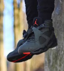 Pin By Dj Edwards On Shoes In 2020 Hype Shoes Air Jordans Sneakers