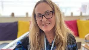 Domestic abuse: Music therapy cafe helps survivors heal