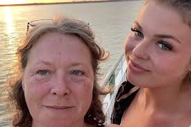 Fundraiser by Paula Mahmood : Donate to help Deanna Gardner.