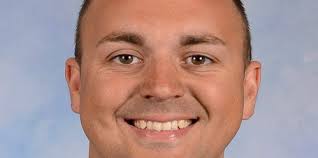 Pretty amazing' Fort Walton Beach High School grad feels blessed to be part  of the Blue Angels team