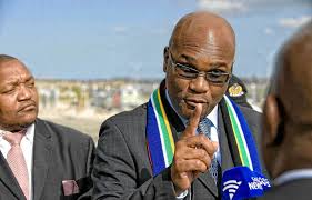 Editorial: Nathi Mthethwa should lose his badge – The Mail & Guardian