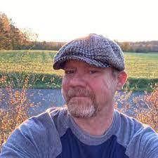 Aaron Cogdill's Instagram, Twitter & Facebook