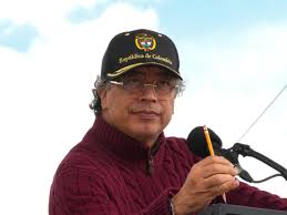 La cacica que inclina la balanza en La Guajira escoge candidato