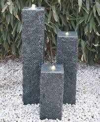 Granitsaulen Deko Google Suche Wasserspiel Garten Brunnen Garten Garten