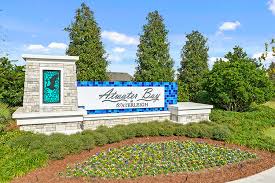 Dream finders homes introduces one of the only custom, luxury and designer single family home communities in the winter garden area. New Homes In Waterleigh Winter Garden Florida D R Horton