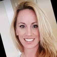 Rachel Kipper's Instagram, Twitter & Facebook