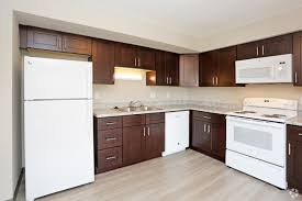 Our one bedroom floor plan comes with stainless steel appliances and fixtures, some paid utilities these wonderful midtown apartments are close to the shopping, restaurants, and entertainment in midtown crossing. Midtown Omaha Apartments For Rent Omaha Ne Apartments Com