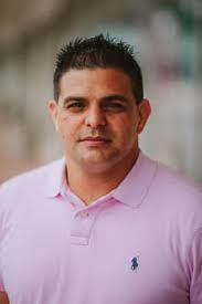 Abner Suarez's Instagram, Twitter & Facebook