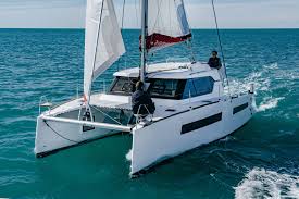 Aventura 34 катамаран, цена чартера судна: Aventura 34 The Most Affordable Liveaboard Catamaran