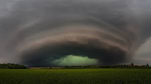 Zuvor war vor starke gewittern, sturmböen und starken regenfällen im erzgebirge. 23 05 2016 Superzelle Unwetter Mit Grosshagel In Sachsen Youtube