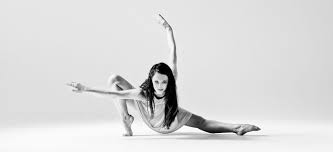 Artistic Black And White Dance Photography Dance Pictures Black And White Tumblr Contemporary Dance Dance Photography Poses Dance Photography Dance Picture Poses