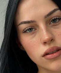 Hailey Backus's Instagram, Twitter & Facebook