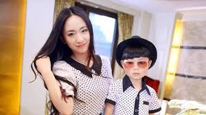 Maybe you would like to learn more about one of these? Foto Lucu Dan Menggemaskan Ibu Dan Anak Laki Lakinya Fashion Beauty Liputan6 Com