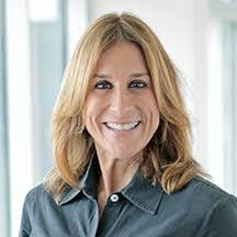 Dana Rivera's Instagram, Twitter & Facebook