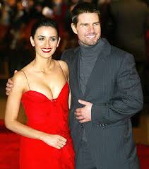 La actriz española penélope cruz mantuvo una cuestionada relación con tom cruise, durante tres años, relación que tuvo lugar después de que el actor concluyera su matrimonio con nicole kidman y antes de casarse con katie holmes. Vanilla Sky La Storia D Amore Di Tom Cruise E Penelope Cruz Cinque Mesi Dopo La Fine Del Matrimonio Con Nicole Kidman Noi Degli 80 90