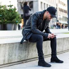 Their straightforward and clean design means that they can complement a range of outfits without clashing or seeming uncoordinated. The Idle Man Chelsea Boots Men Outfit Mens Casual Outfits Mens Street Style