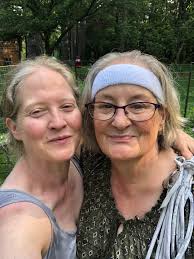 Garden Mavens Jennifer Joy and Stephanie share Summer love at ARC.