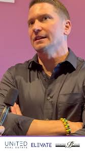 Jared James here with a quick reminder: there’s no such thing as a “past  client.” ❌, The closing isn’t the finish line—it’s the start of a long-term  relationship. Staying in touch helps build trust, ...