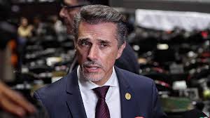 Sergio Mayer: el pluri de Morena deja iniciativas congeladas para regresar  a La Casa de los Famosos - El Sol de México | Noticias, Deportes, Gossip,  Columnas